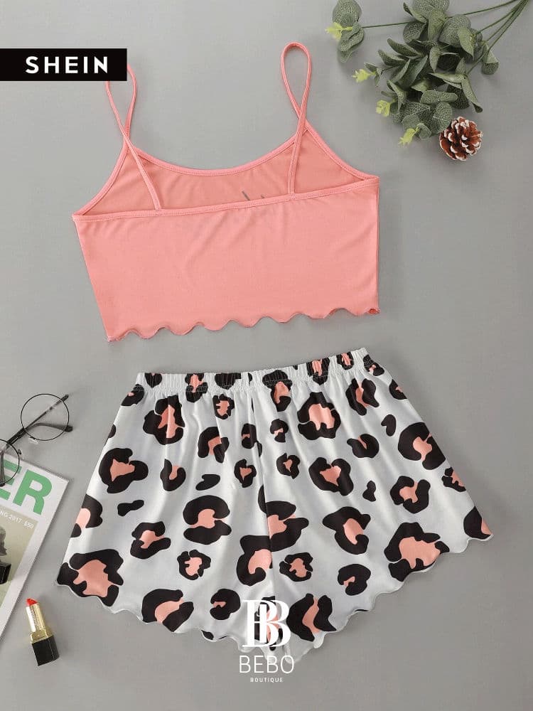 طقم بيجامة بطباعة عبارة 